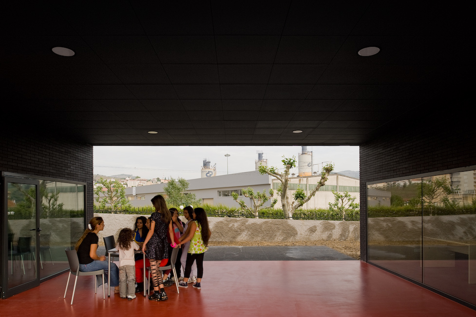 0715ABA Bairro Alagoas Associations / Belém Lima Arquitectos