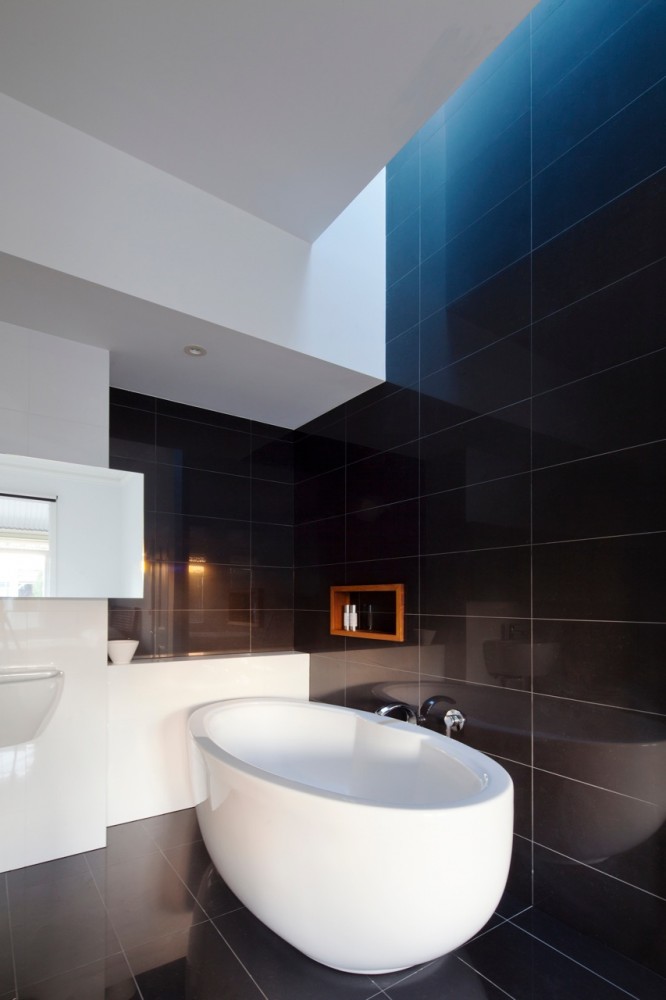Elsternwick House / Simon Couchman Architects