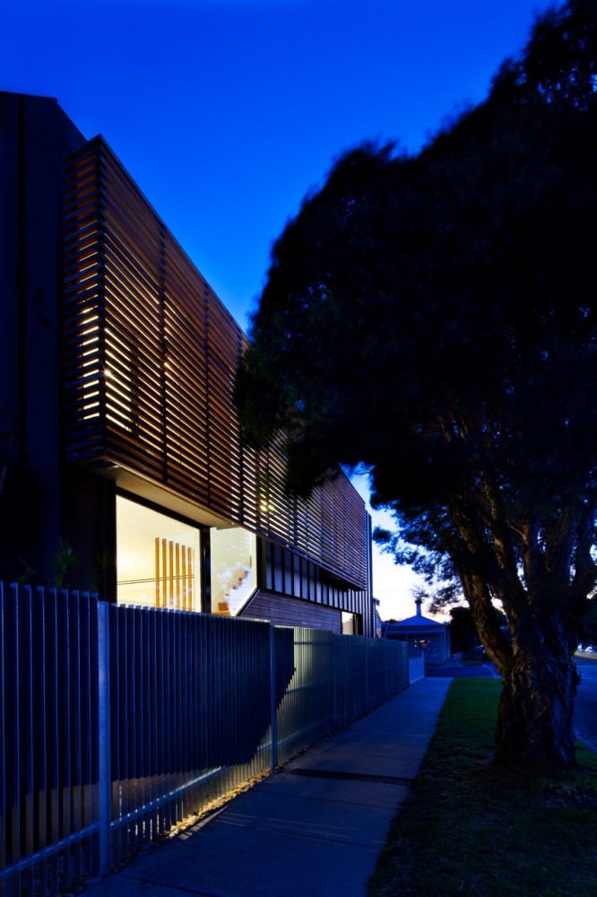 Elsternwick House / Simon Couchman Architects