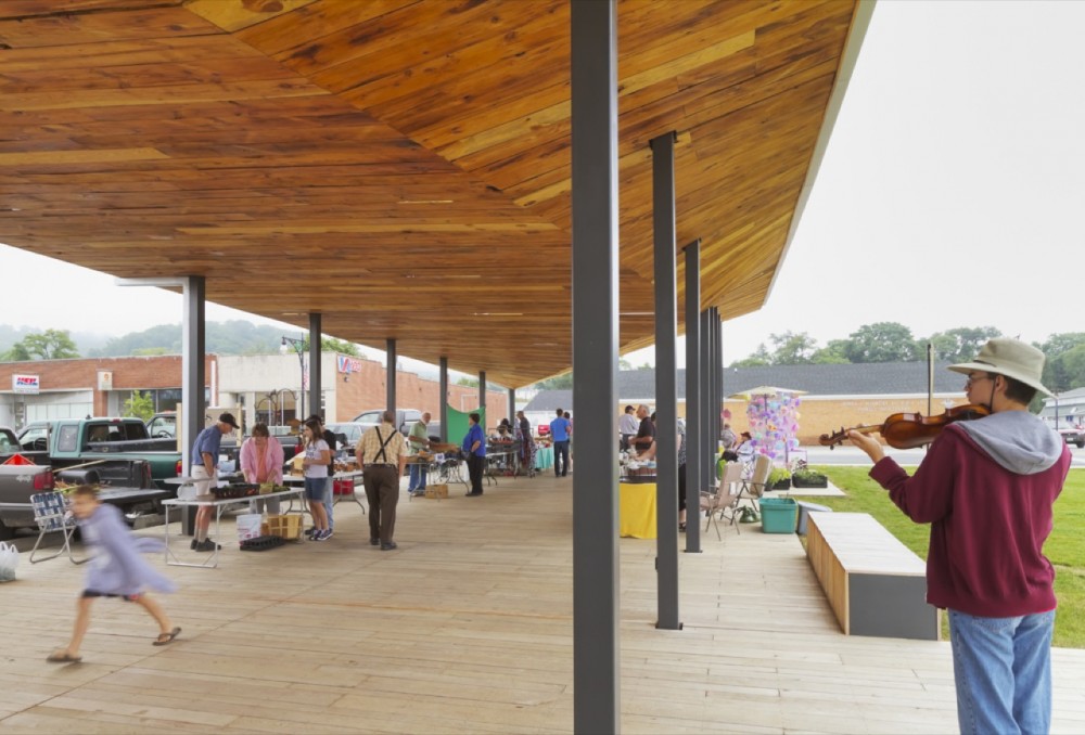 Update: Covington Farmers Market / design/buildLAB