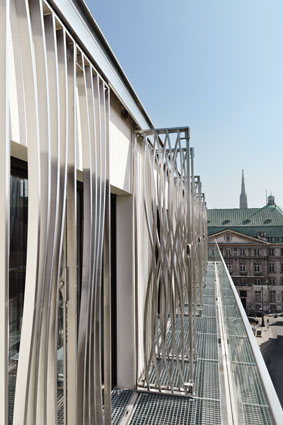 Verbund Headquarter Facade (6)