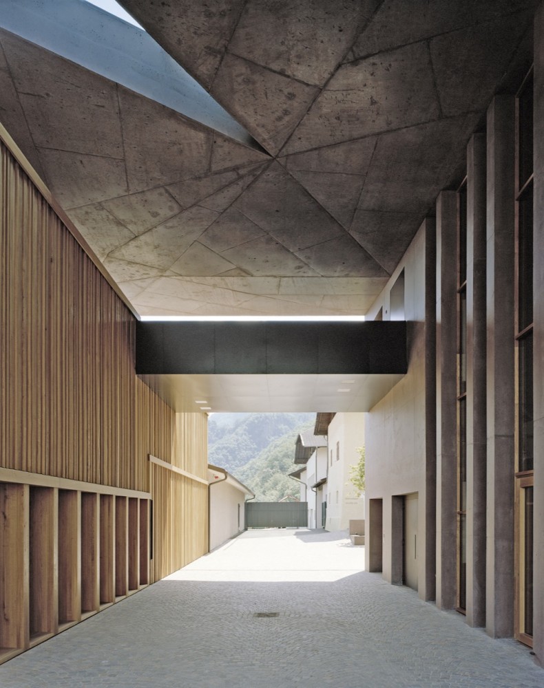 Winery Nals Margreid / Markus Scherer