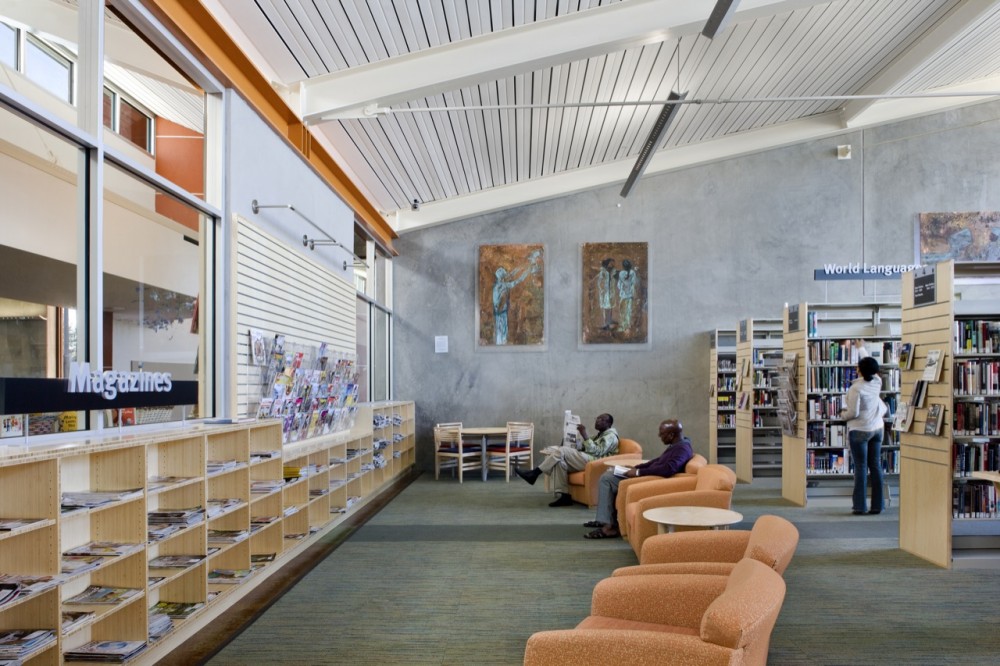 Valley-Hi North Laguna Library / Noll + Tam Architects