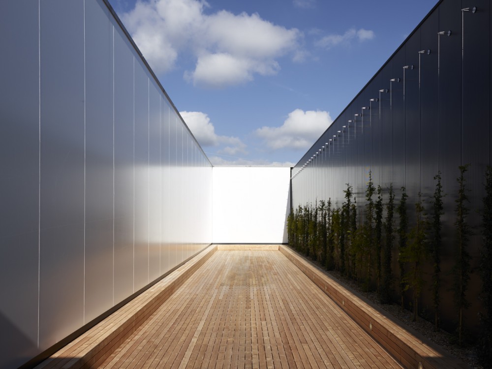 ICRC Logistics Complex / group8