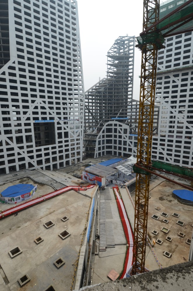 In Progress: Sliced Porosity Block / Steven Holl Architects