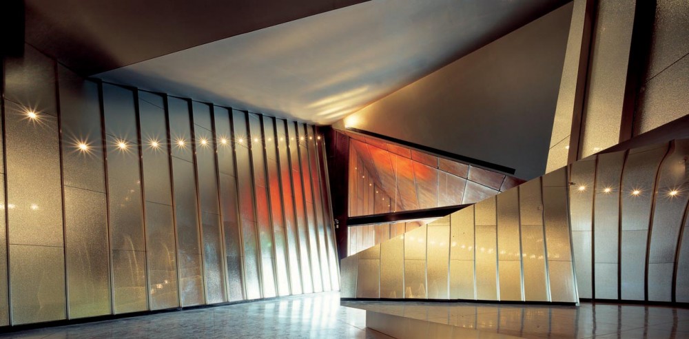 Flashback: Australian Centre for Contemporary Art (ACCA) / Wood/Marsh