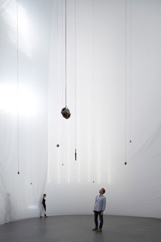 Sum of Days at The MoMA / Carlito Carvalhosa (2)