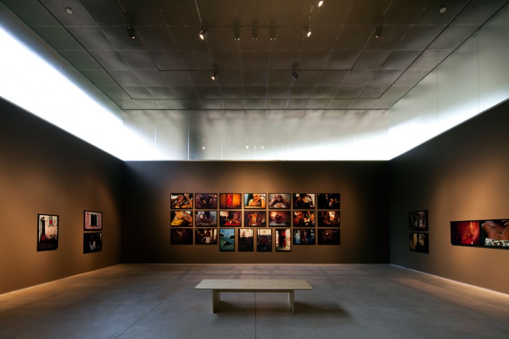 Miguel Rio Branco Gallery / Arquitetos Associados (3) © Leonardo Finotti