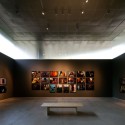 Miguel Rio Branco Gallery / Arquitetos Associados (3) © Leonardo Finotti