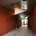 Covered Pedestrian Crossing / Atelier 9.81 (4)