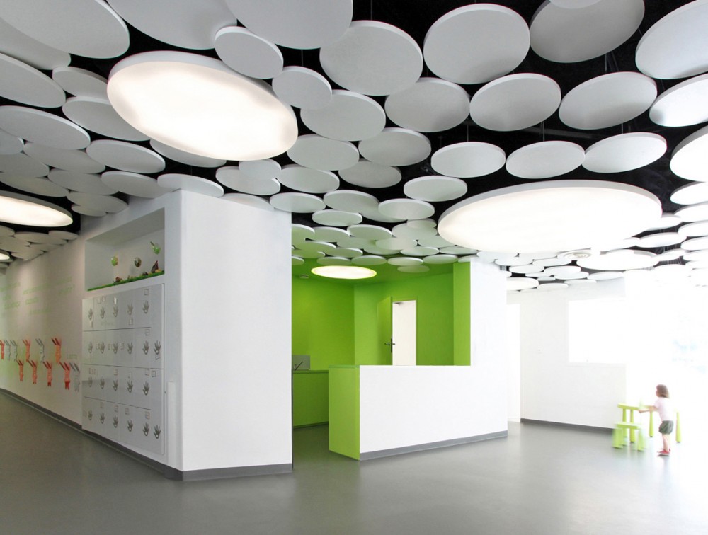 Digue Dondaines Nursery / Atelier 9.81
