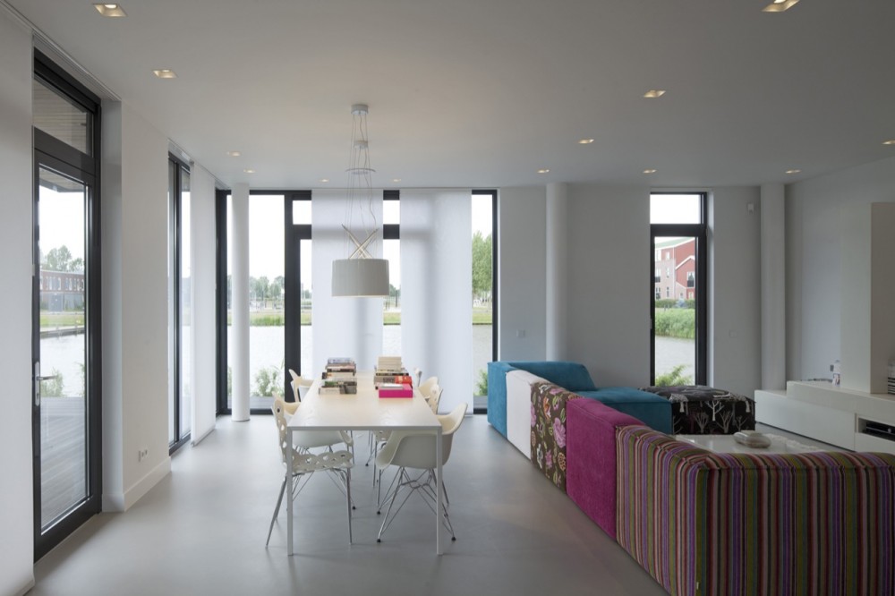 Modern Villa / BBVH Architecten