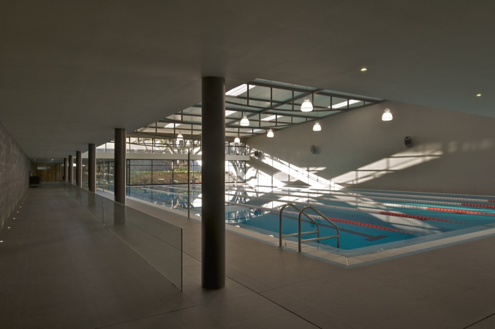 Water Point Aquatic Center / AD11