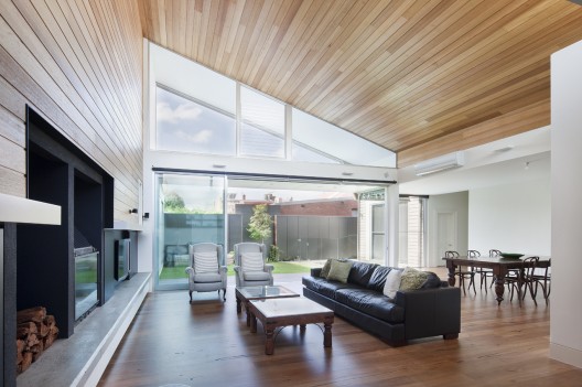 Richmond House 01 / Rachcoff Vella Architecture (8)