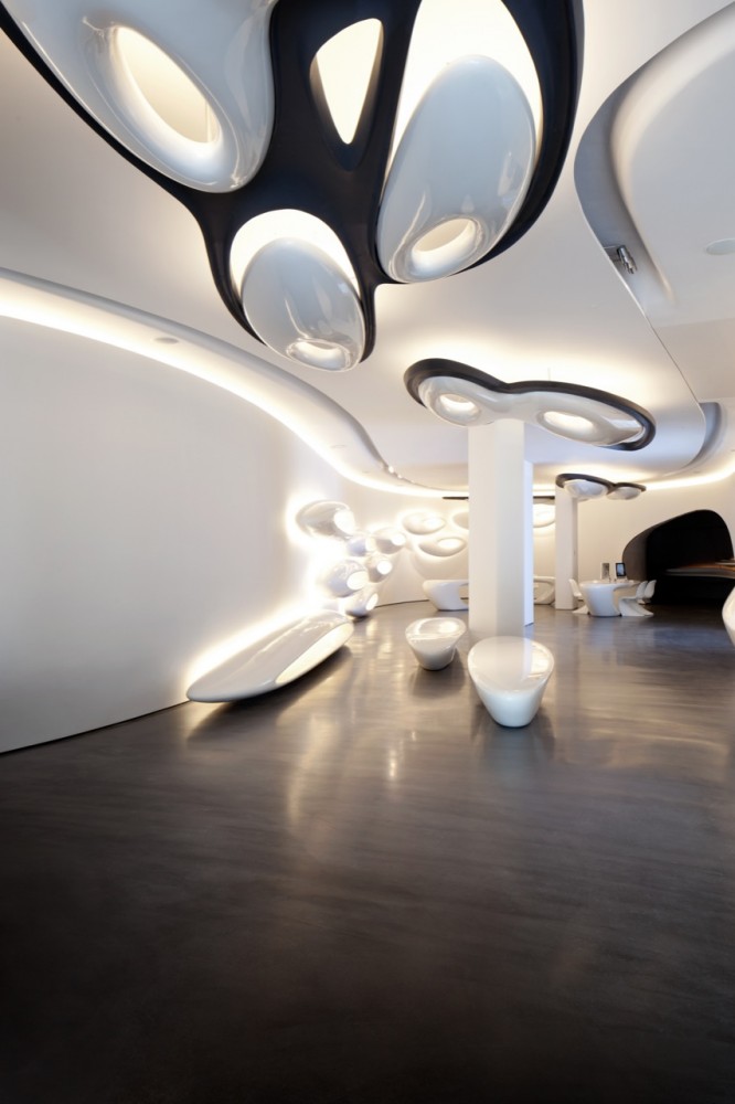 ROCA London Gallery / Zaha Hadid Architects