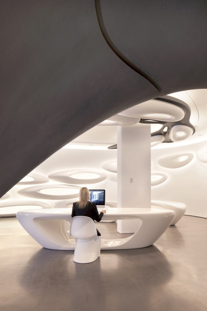 ROCA London Gallery / Zaha Hadid Architects