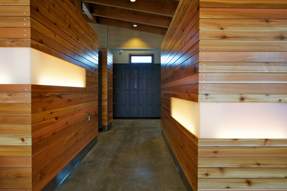 Highlands Park Family Aquatic Center / Meyers + Associates Architecture