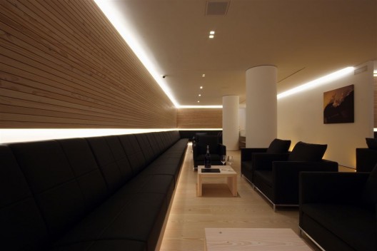 Caffè di Mezzo / JM Architecture (10)