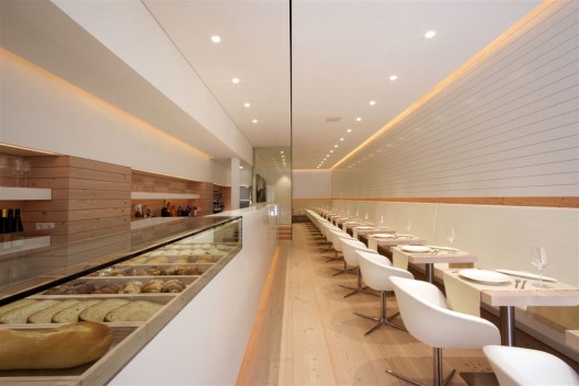 Caffè di Mezzo / JM Architecture (6)
