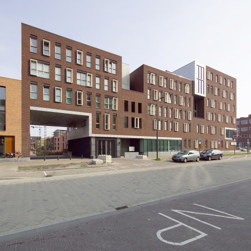 Healthcare Centre IJburg / LEVS Architecten (8)