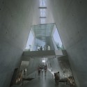 Flashback: Yad Vashem Holocaust Museum / Safdie Architects Flashback: Yad Vashem Holocaust Museum / Safdie Architects © Timothy Hursley