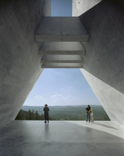 Yad Vashem Holocaust Museum / Safdie Architects (4)