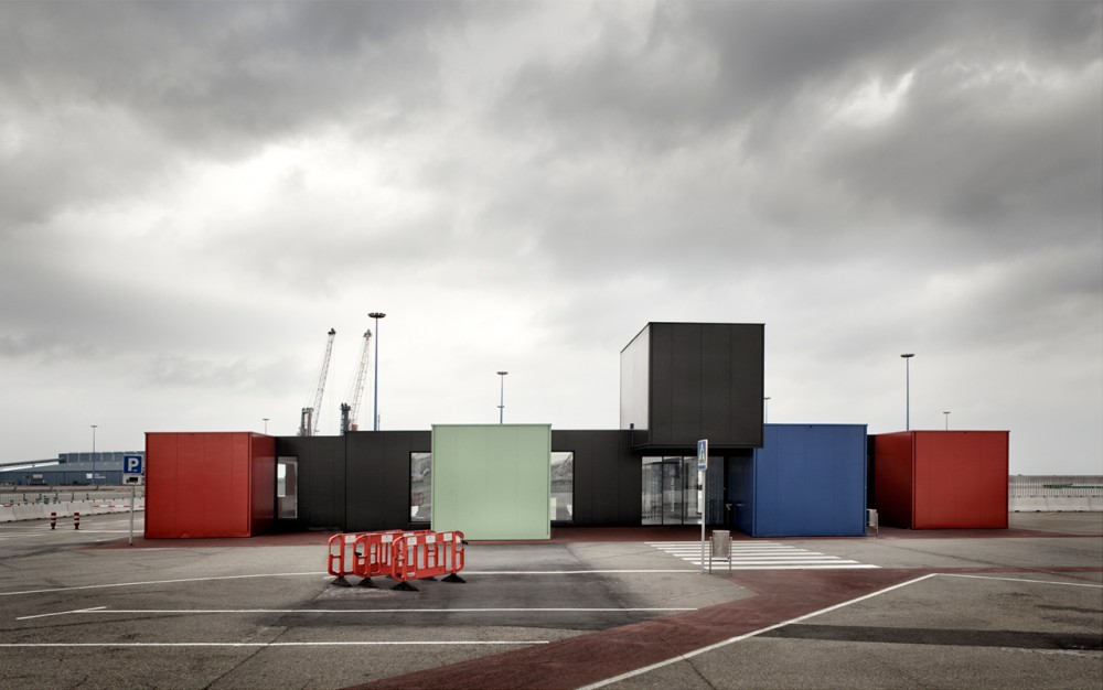 Maritime Station of the See Highway / [baragaño]