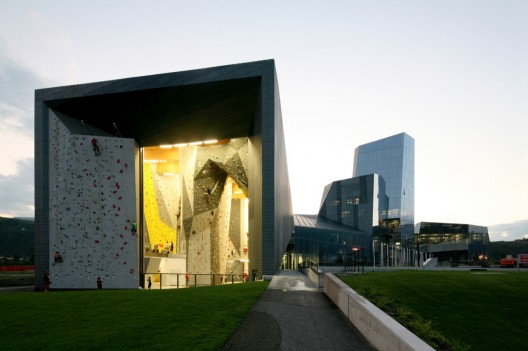 Salewa Headquarters / Cino Zucchi Architetti with Park Associati (9)