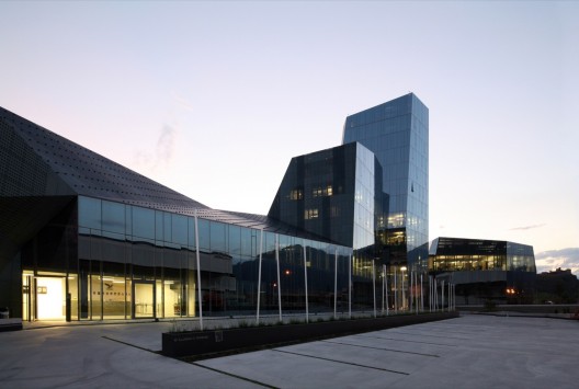 Salewa Headquarters / Cino Zucchi Architetti with Park Associati (8)