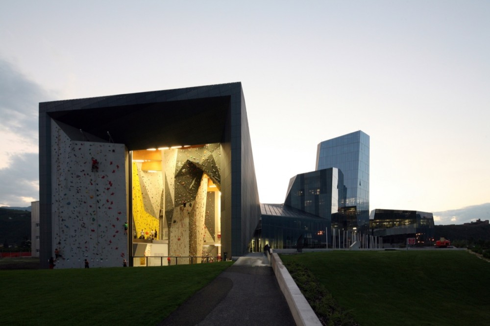 Salewa Headquarters / Cino Zucchi Architetti and Park Associati