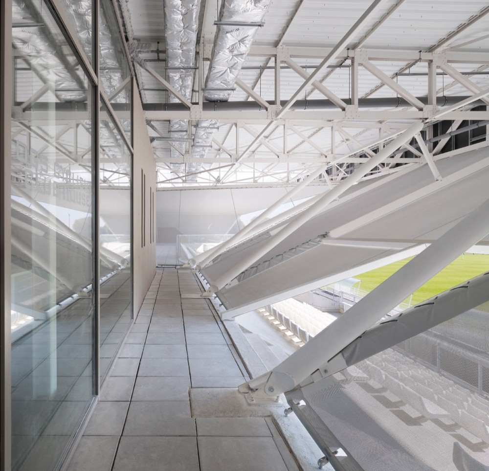 Stadium du Littoral / OLGGA Architects