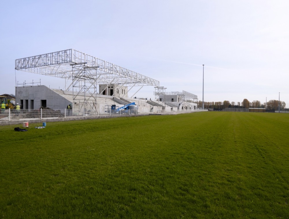 Stadium du Littoral / OLGGA Architects