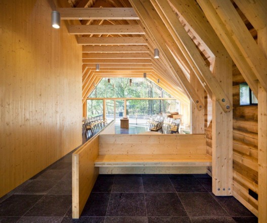 Mennonite Church / FARO Architecten (6)