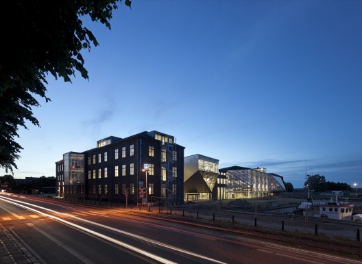 Culture Yard / AART Architects (7)