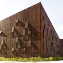 Raif Dinçkök Yalova Cultural Center / Emre Arolat Architects (13) Courtesy of Emre Arolat Architects