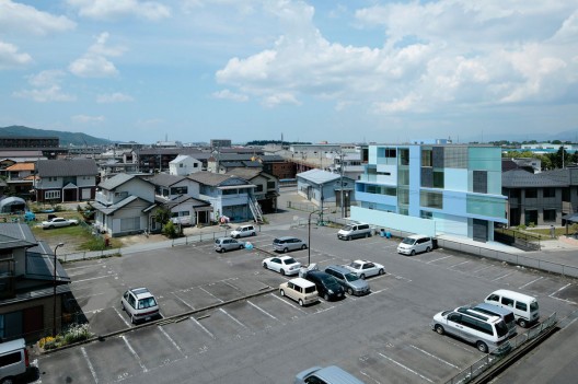 On the Corner / Eastern Design Office (11)