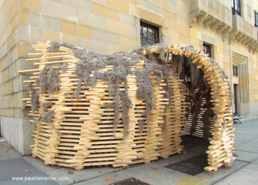 Sukkah 'In the Field' Installation (2)