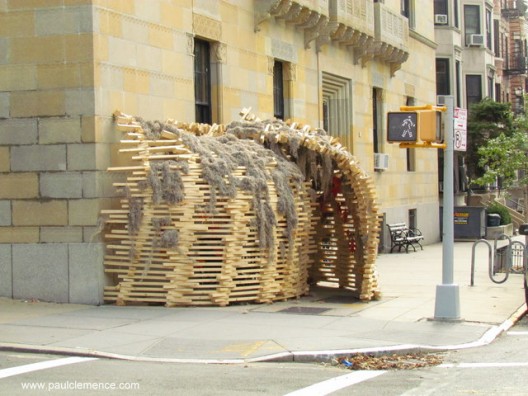 Sukkah Installation (1)