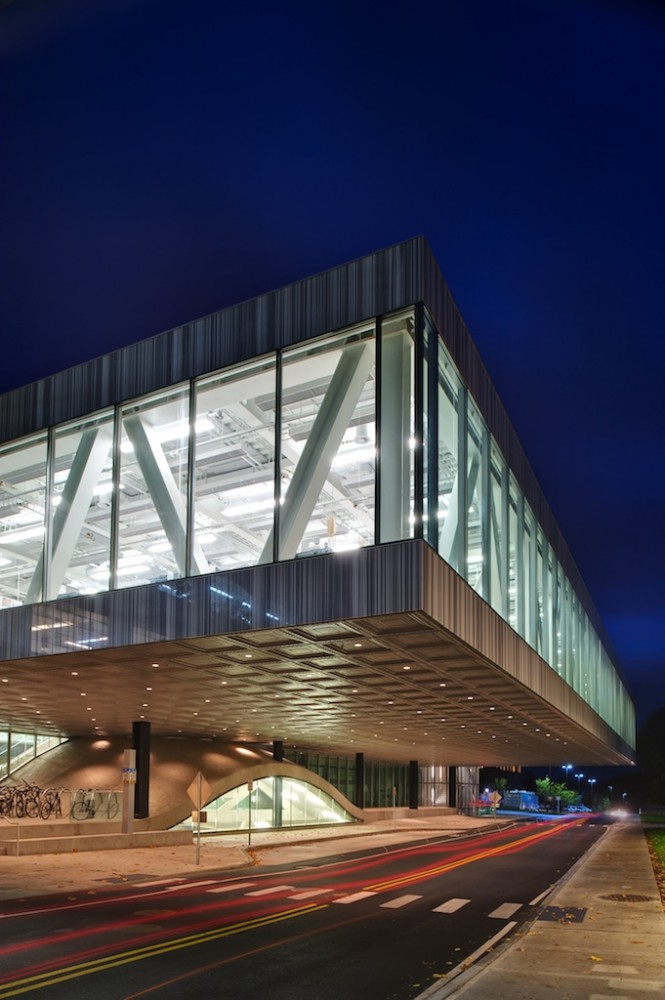 Milstein Hall at Cornell University / OMA