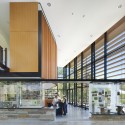 Cornell Plantations Welcome Center / Baird Sampson Neuert Architects (6) Cornell Plantations Welcome Center / Baird Sampson Neuert Architects (6) © Tom Arban