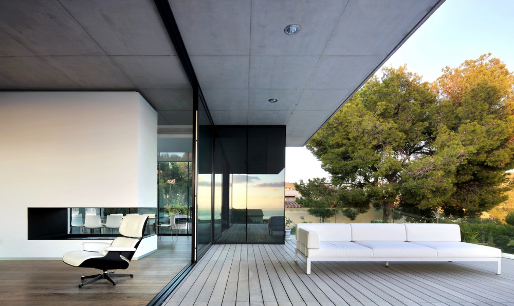 House in Costa d’en Blanes / SCT Estudio de Arquitectura