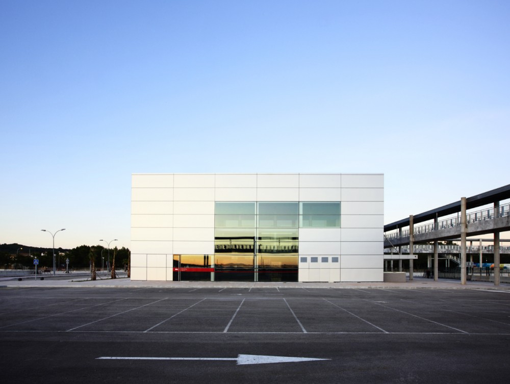 Alcudia Marine Station / SCT Estudio de Arquitectura