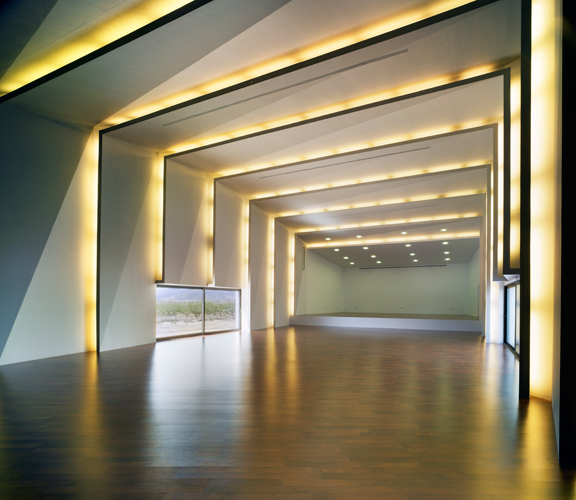 Music Hall in Algueña / Cor & Partners