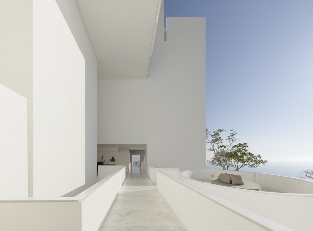 Hotel Encanto Acapulco / Miguel Angel Aragonés