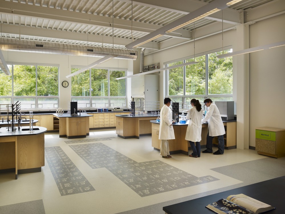 Sustainable Urban Science Center / SMP Architects