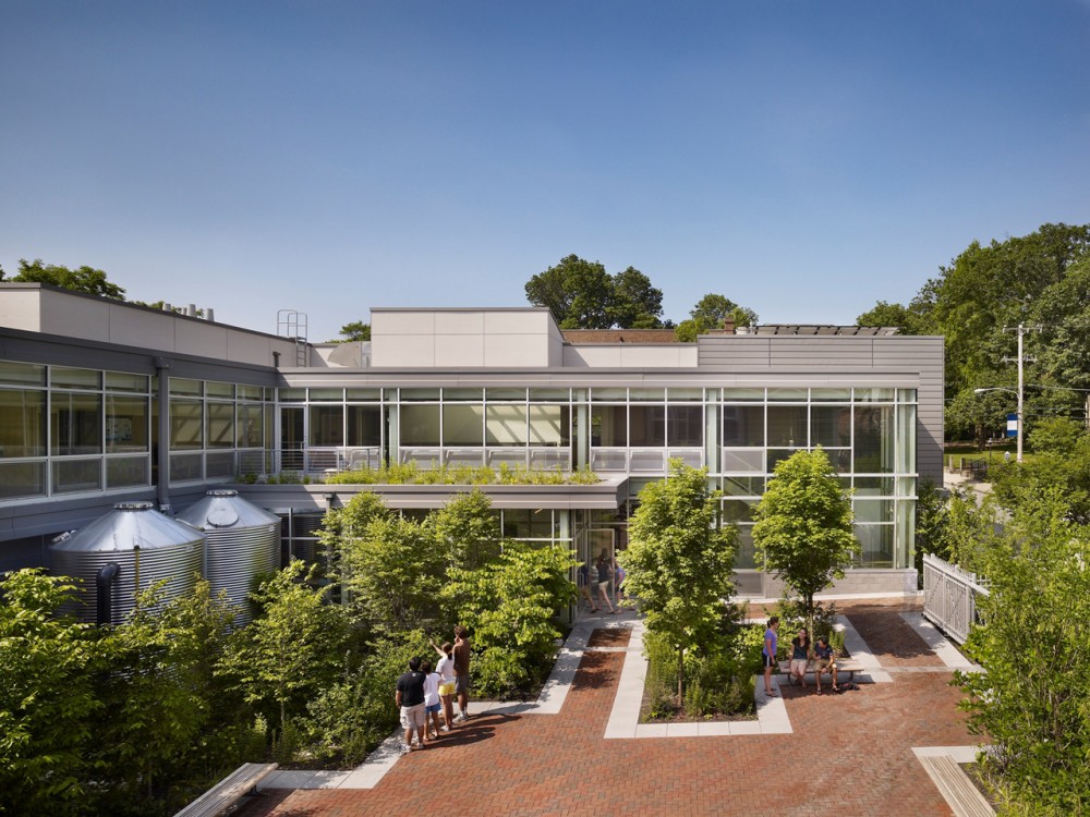 Sustainable Urban Science Center / SMP Architects