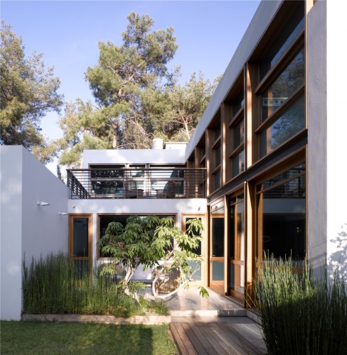 F house / Alroy Hazak architects (4)