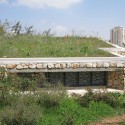 Gutman Visitor Center at the Jerusalem Bird Observatory / Weinstein Vaadia Architects (7) © Amir Balaban