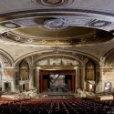 After the Final Curtain : Abandoned Theaters / Matt Lambros After the Final Curtain : Abandoned Theaters / Matt Lambros Loews Palace Theater © Matt Lambros