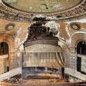 After the Final Curtain : Abandoned Theaters / Matt Lambros After the Final Curtain : Abandoned Theaters / Matt Lambros Shore Theater © Matt Lambros